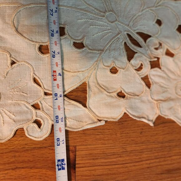 Victorian Cutwork Embroidered Butterfly & Floral Tablecloth 80"x 104" - Picture 2 of 8